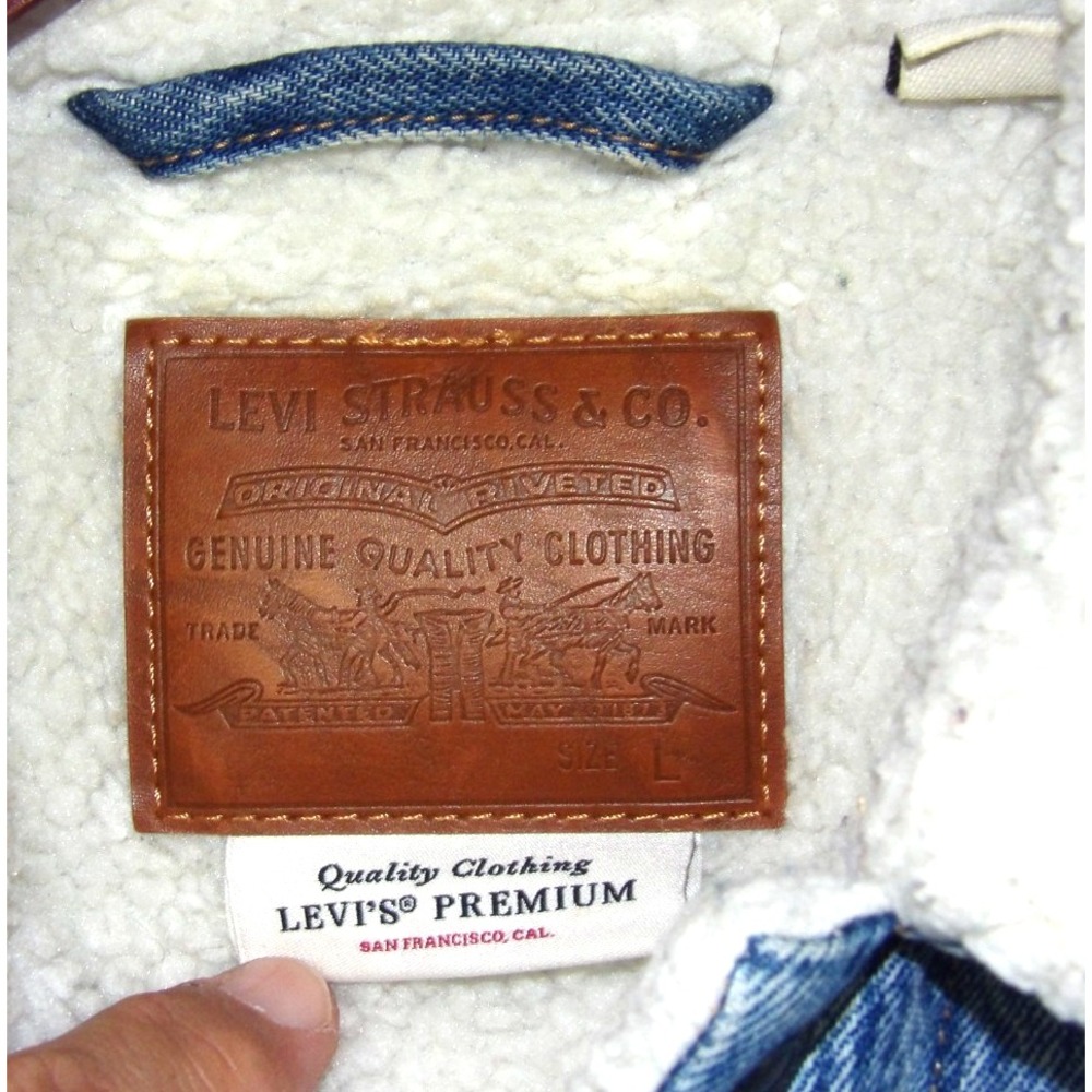 Levi's Premium Denim Sherpa Lined Snap Blue Trucker Jacket Women's Large - Picture 5 of 9